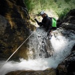 guide-canyon-voyage-canyoning