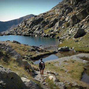 randonnée-chemin-lac-mercantour