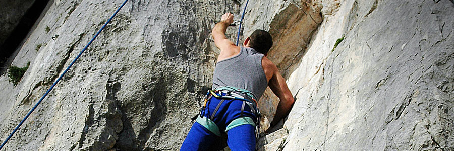 activite-montagne-escalade-slider