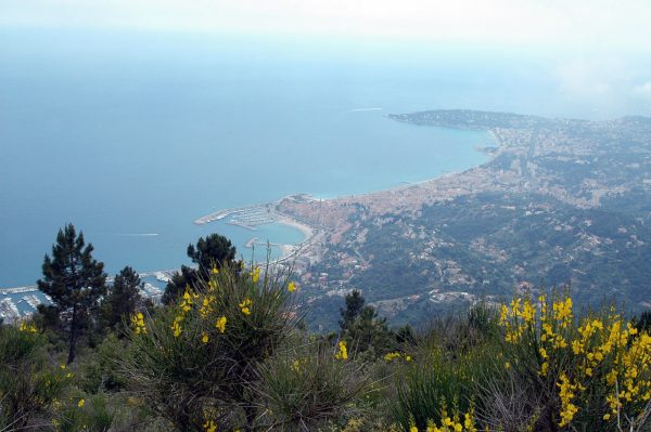 Randonnee-menton-GR52-Italie