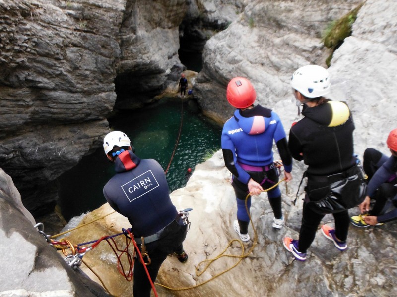 saut-12m-canyon-rappel-italie