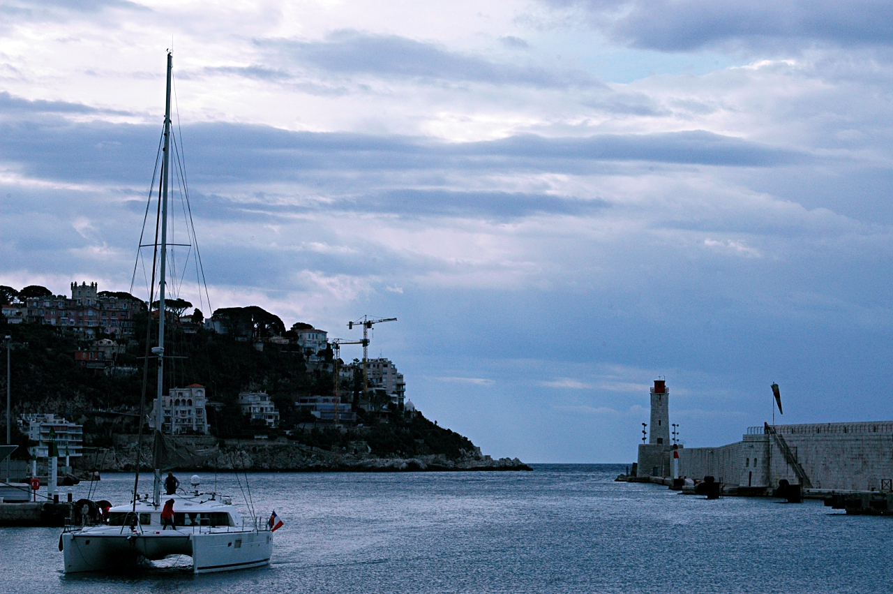 CATAMARAN Port de Nice