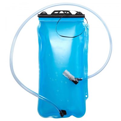 poche-a-eau-trekking-mt500-2-litres-bleue