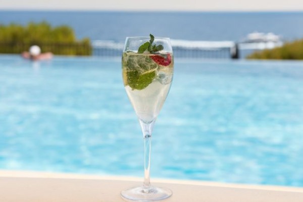 EVJF Cocktails Cocooning SPA Enterrement Vie Jeune Fille Monaco