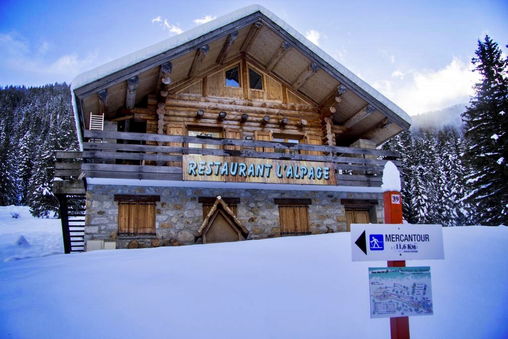 Saint Martin Vesubie Raquette Cairn Expe